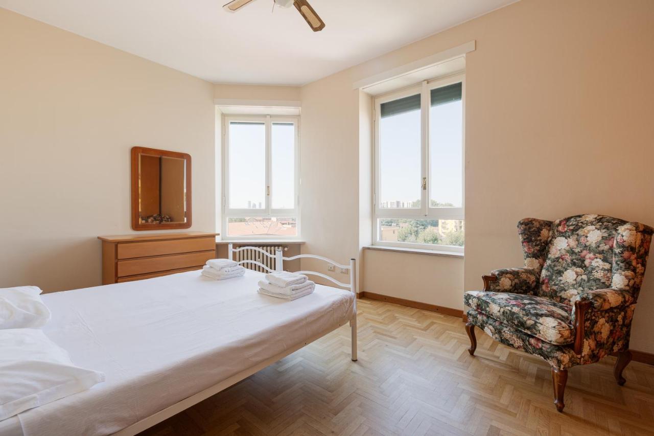 Milano - Roomy Apartment 300 M From M3 Affori Fn! Exteriör bild