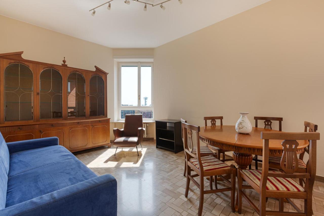 Milano - Roomy Apartment 300 M From M3 Affori Fn! Exteriör bild